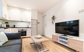 Amazing Apartment! Quiet And Bright, Madrid.